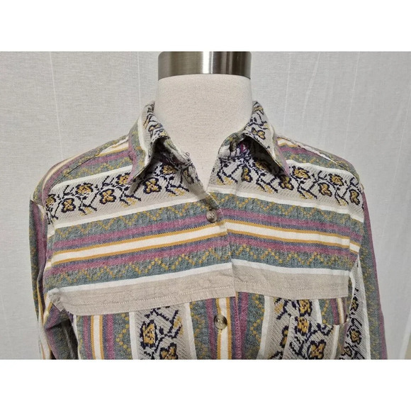 Womens 90s Vintage Button Front Shirt Size Medium Embroidered - Picture 3 of 7